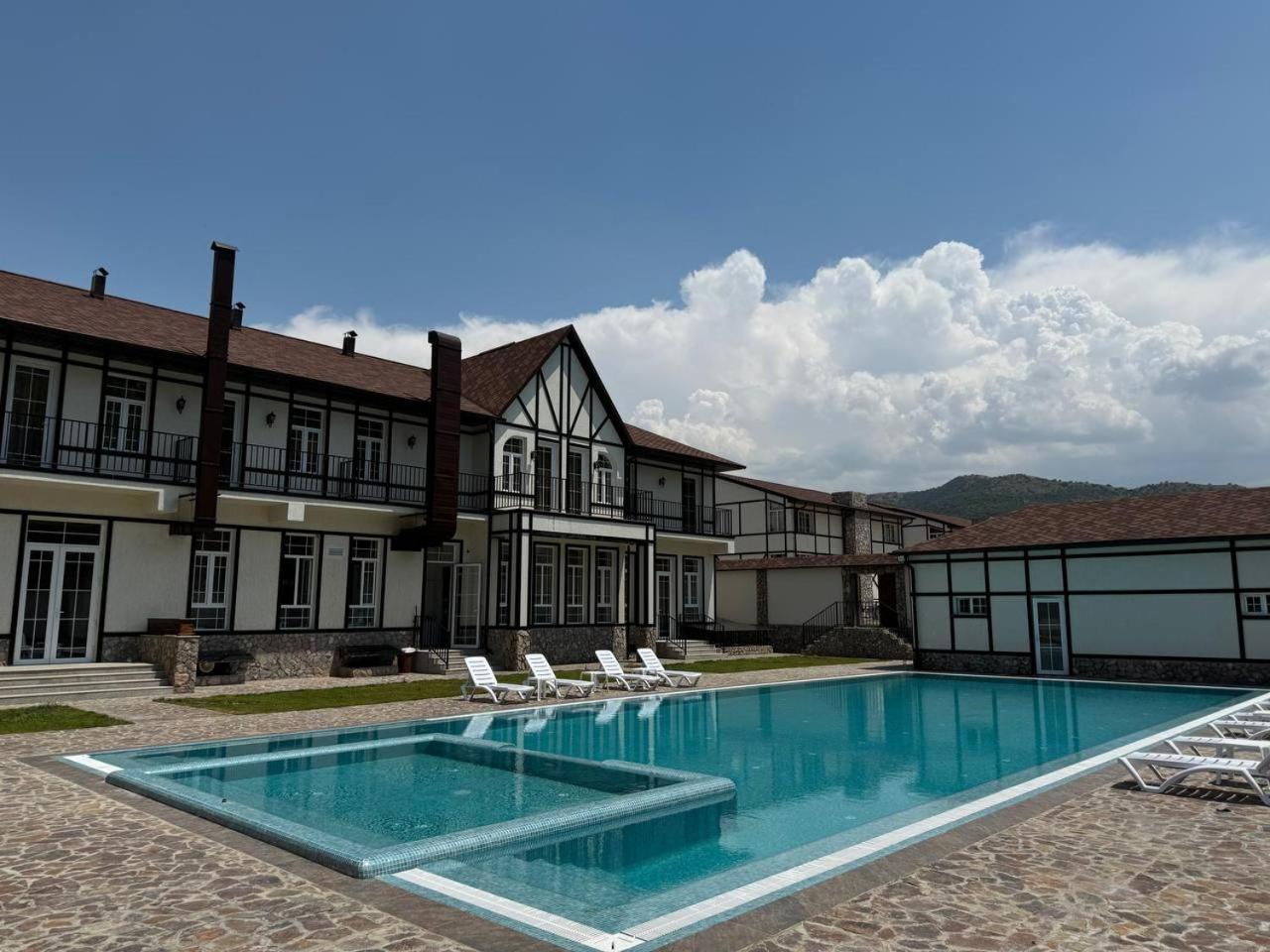 Pana Hotel Gazalkent Exterior photo