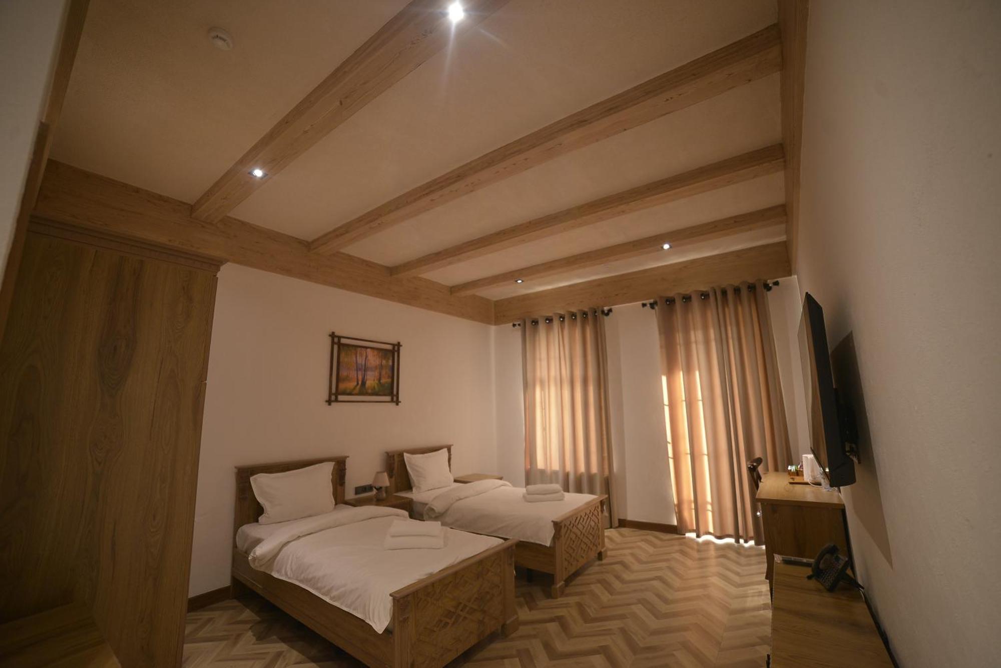 Pana Hotel Gazalkent Exterior photo